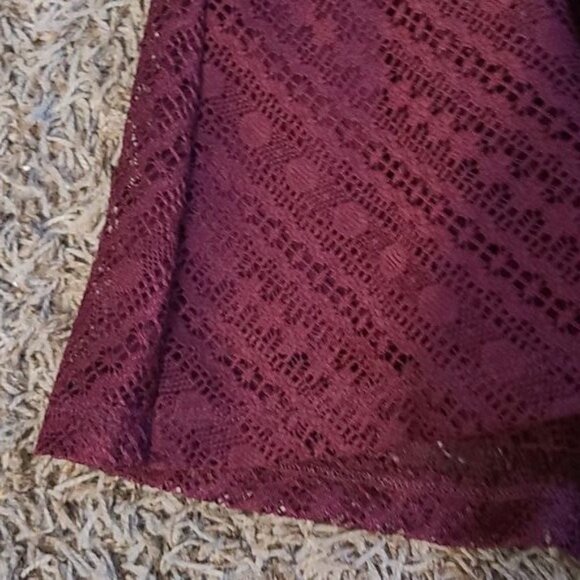 Full Tilt Lace Medium Flowy Maroon Skater Skirt - Picture 3 of 4